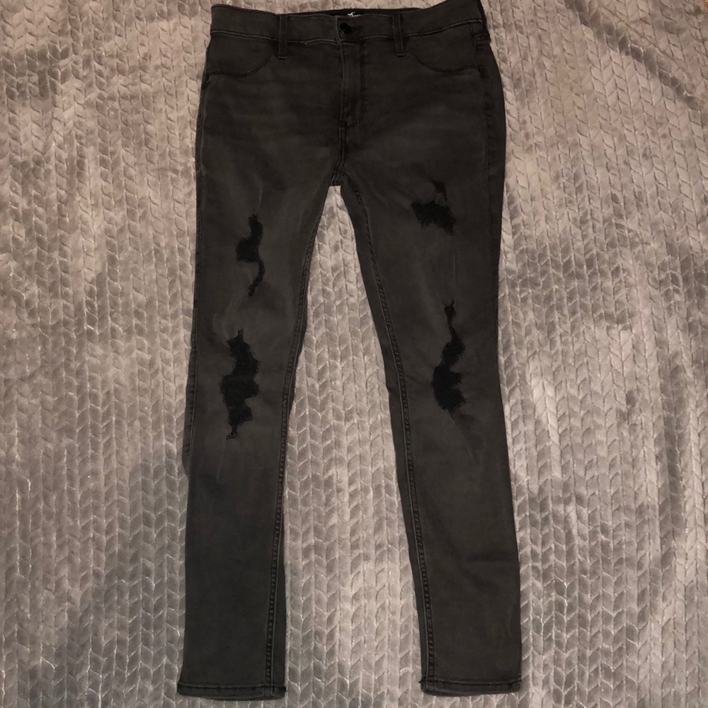 Hollister black ripped high rise jegging